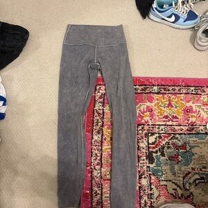 Lulu Grey leggings